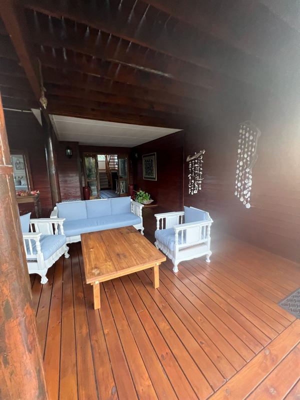 To Let 4 Bedroom Property for Rent in Sedgefield Central Western Cape